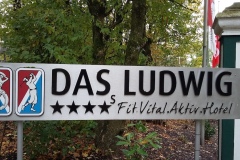 BadGriesbachi2017-12