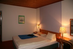 Klopein-2012-10